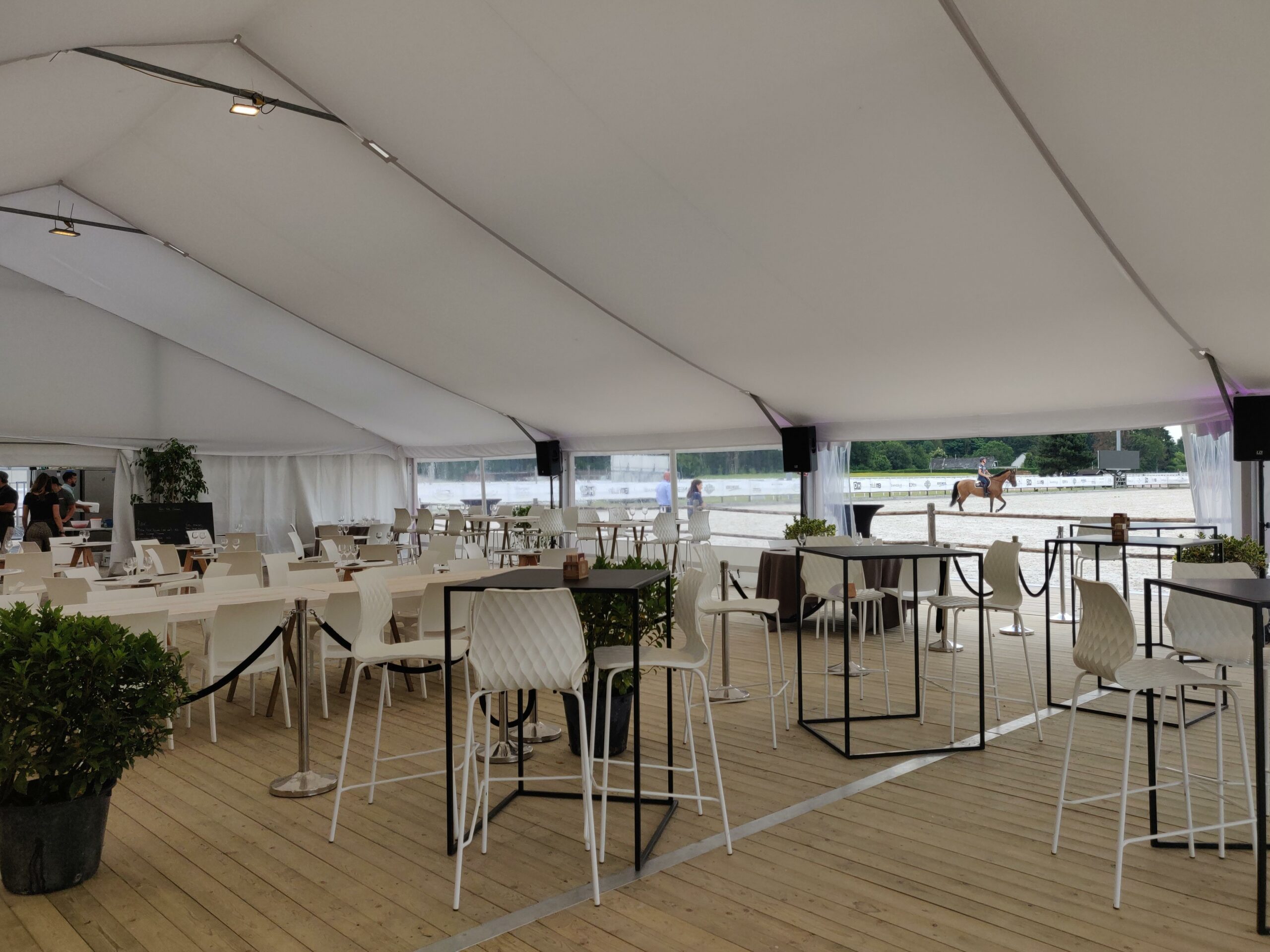 Chapiteaux en Fête — structures événementielles